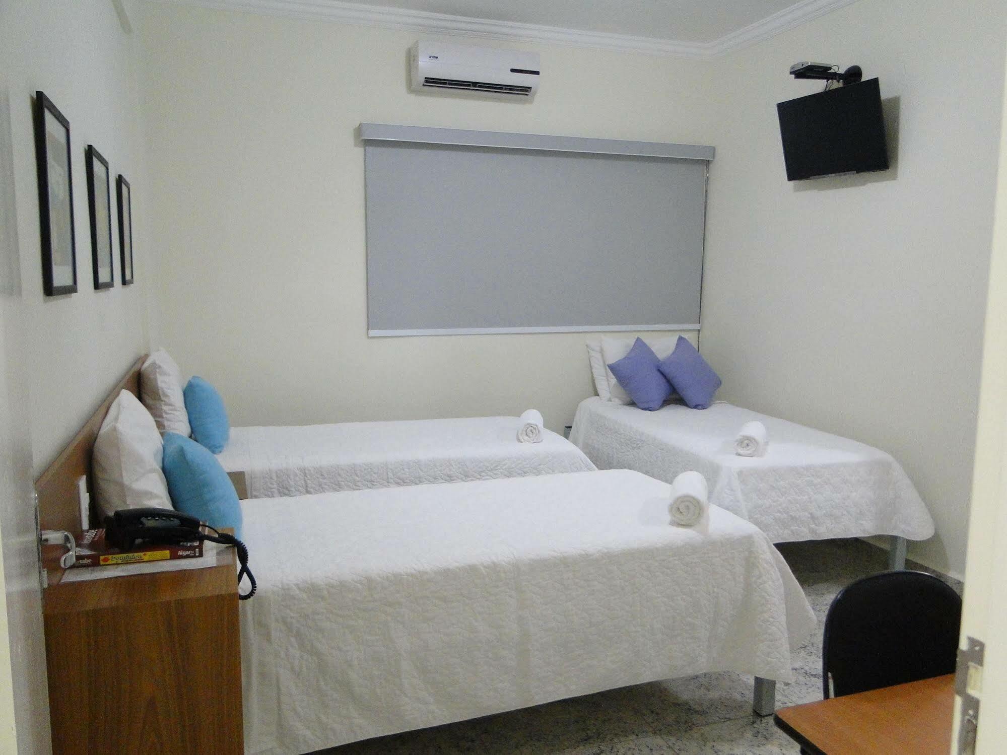 Hotel Flor De Minas อูเบราบา ภายนอก รูปภาพ