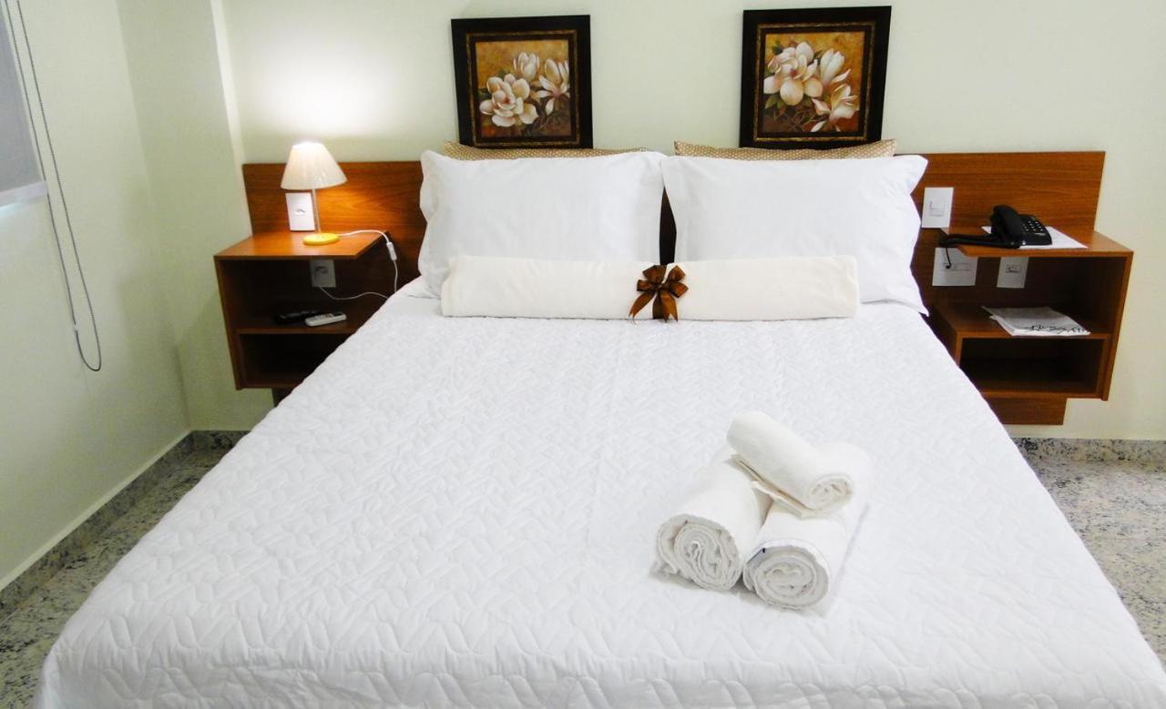 Hotel Flor De Minas อูเบราบา ภายนอก รูปภาพ