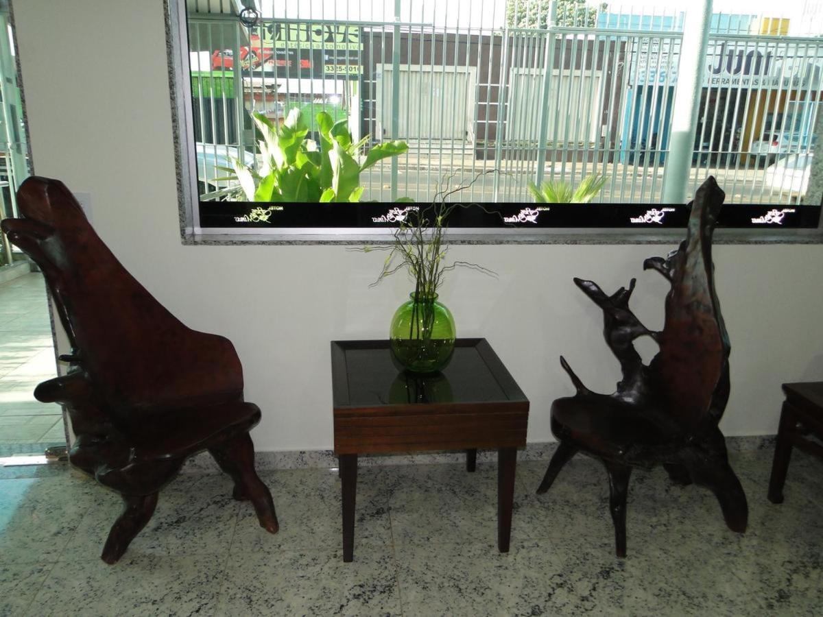 Hotel Flor De Minas อูเบราบา ภายนอก รูปภาพ