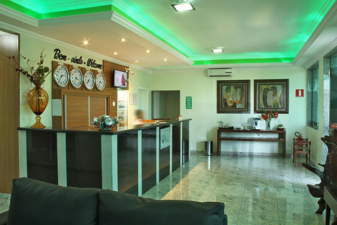 Hotel Flor De Minas อูเบราบา ภายนอก รูปภาพ