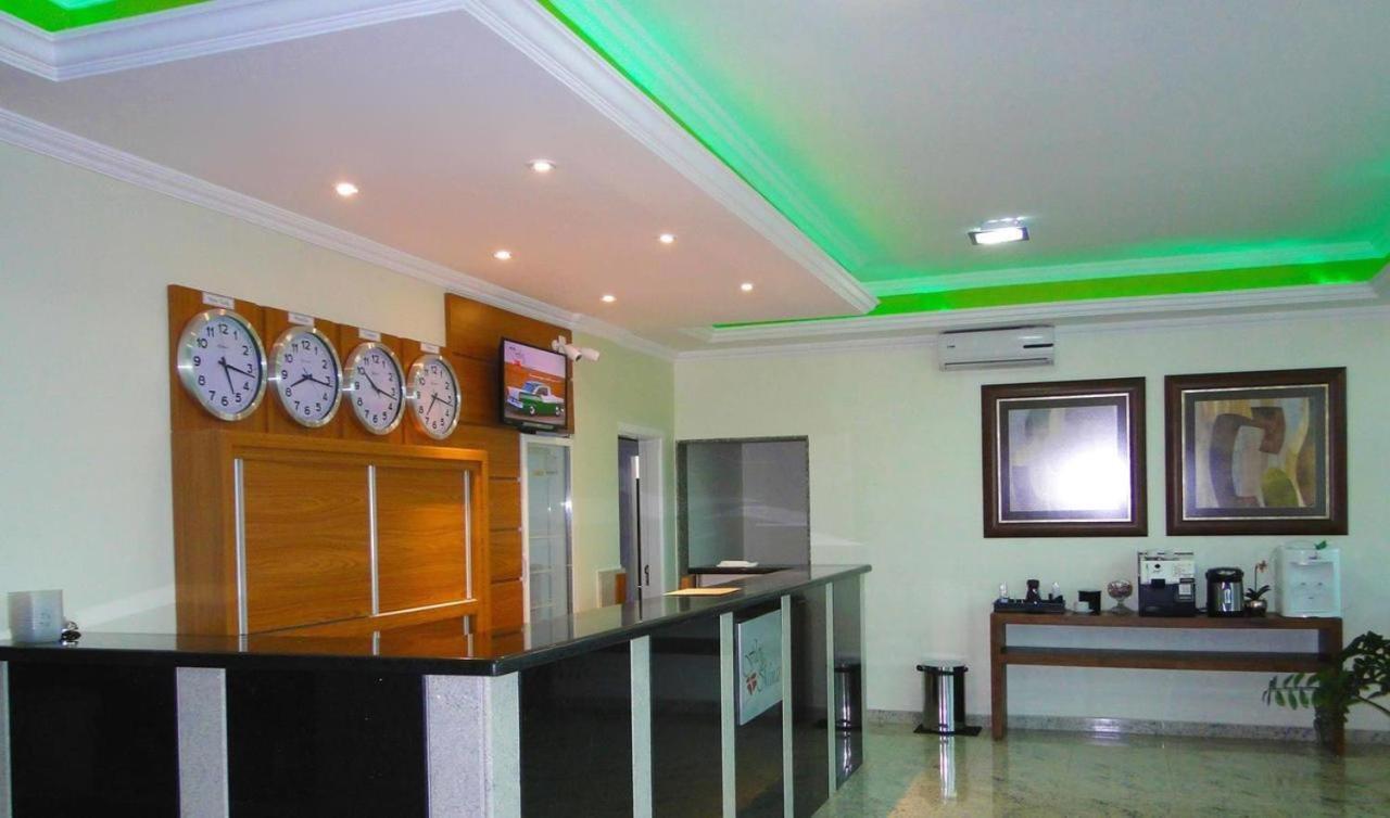 Hotel Flor De Minas อูเบราบา ภายนอก รูปภาพ